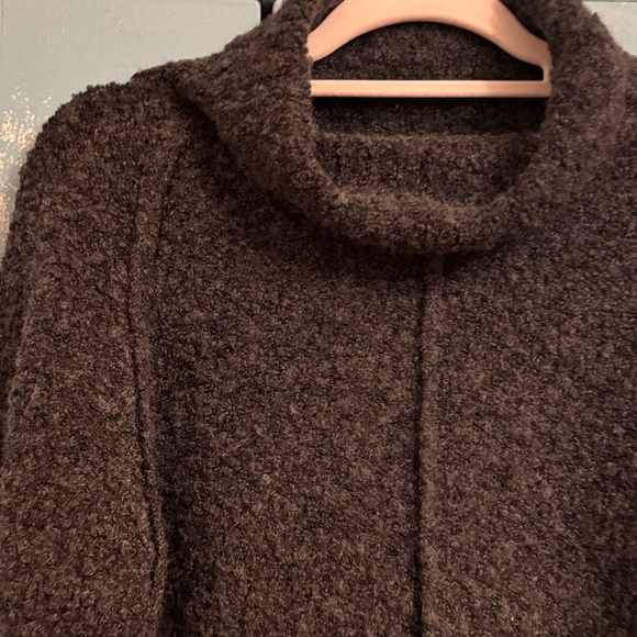 Pierre Cardin Cozy Black Sweater - Picture 3 of 3